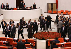 Meclis böyle usülsüzlük görmedi!