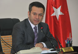 Hepimize büyük görevler düşüyor