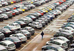 "Otomotiv pazarı yüzde 10 daralacak"