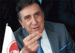 DYP'den Arınç'a 'babanın malı mı' çıkışı