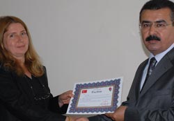 Lekesiz'den 10. yıl teşekkürü