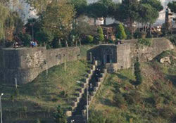 RİZE KALESİ YENİLENİYOR
