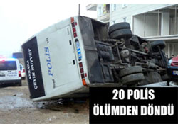 POLİS OTOSU DEVRİLDİ
