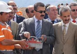 Amasya'da duble yol çalışması
