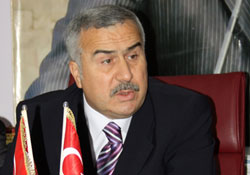 Basın demokrasinin tarafı olmalıdır