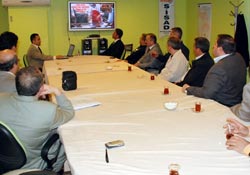 İş adamlarına program tanıtımı