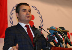 "Şekle takılmayın öze bakın"