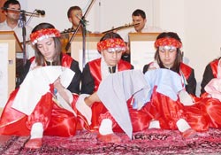 YİBO'da türkü gecesi