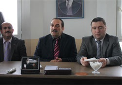 Muhtarlarla istişare içinde olunacak