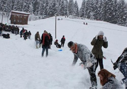 AYDERDE KAR FESTİVALİ