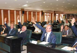 Meclis YABPA'yı kurtardı