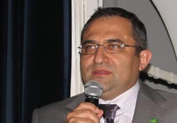 'Çevreyle birlikte ruhlarda kirleniyor'