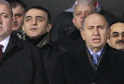 Yılmaz ve Özdemir birlikte izledi