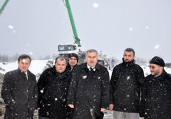 Milletvekili Demir, Soğuk,yağmur,kar dinlemiyor