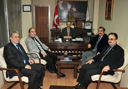 Kaymakamlardan Şahin'e çıkartma