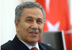 Arınç'tan Kılıçdaroğlu'na develi gönderme