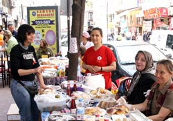 Lösemililer yararına kermes