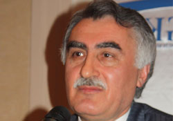 HİZMETTE YARIŞALIM