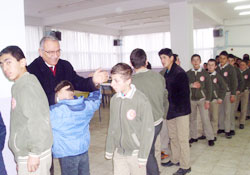 Müdür öğrencilerin sorunlarını dinledi