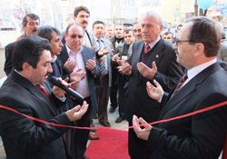 Dualarla tavukçu açılışı