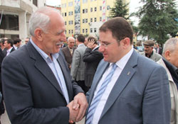 ÇETİNKAYAYA BAFRADA BÜYÜK İLGİ