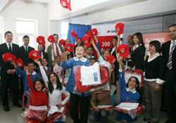 Avea, Karslı öğrencilerle buluştu