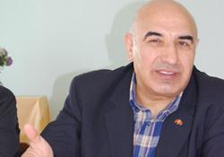 "Tahterevalli siyaseti' yapıyorlar"