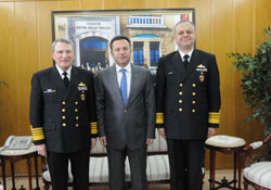 Komutandan Vali Aksoya ziyaret