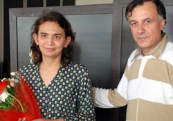 Hastalara 'Çiçekli Moral'