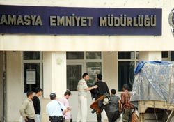 Bir kamyon mülteci