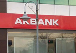 Akbank'ın ilk 3 aylık net karı 531 milyon lira