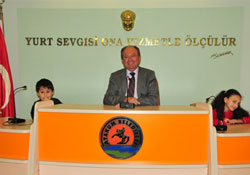 TEDli öğrencilerin Belediye ziyareti