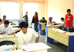 ÖSS sorularında şaşırtıcı benzerlik