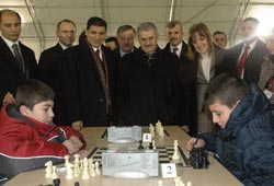 Yıldırım, istasyon açtı