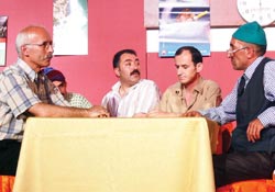 Öğretmenler 'Pişti'yi sahneledi