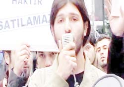 Öğrenciler tek tek cezalandırılıyor