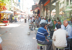 ''Bir dokunduk bin ah işittik''