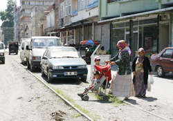 Başkan Dündarın hizmet mutluluğu