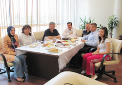 Öztürke dost ziyareti