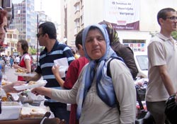 Lösemili çocuklar yararına kermes