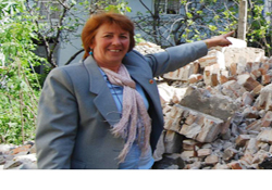 Metruk binalar yıkılıyor