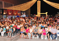 Devlerden müzik ziyafeti