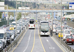 Metrobüs konut fiyatlarını 2 yılda 2'ye katladı