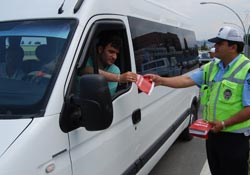 Sürücülere uyarı broşürü