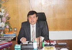 İkiz engelliler için atağa geçti