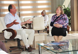 Hizmetin partisi olmaz