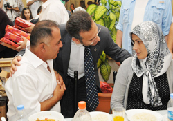 Şehit yakınlarına iftar yemeği