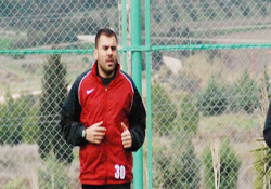 Denizlispor Özgürcan ile anlaştı