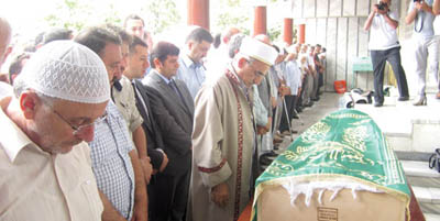 Babadan oğula zor görev