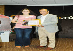 Başkan Genç'ten başarıya ödül